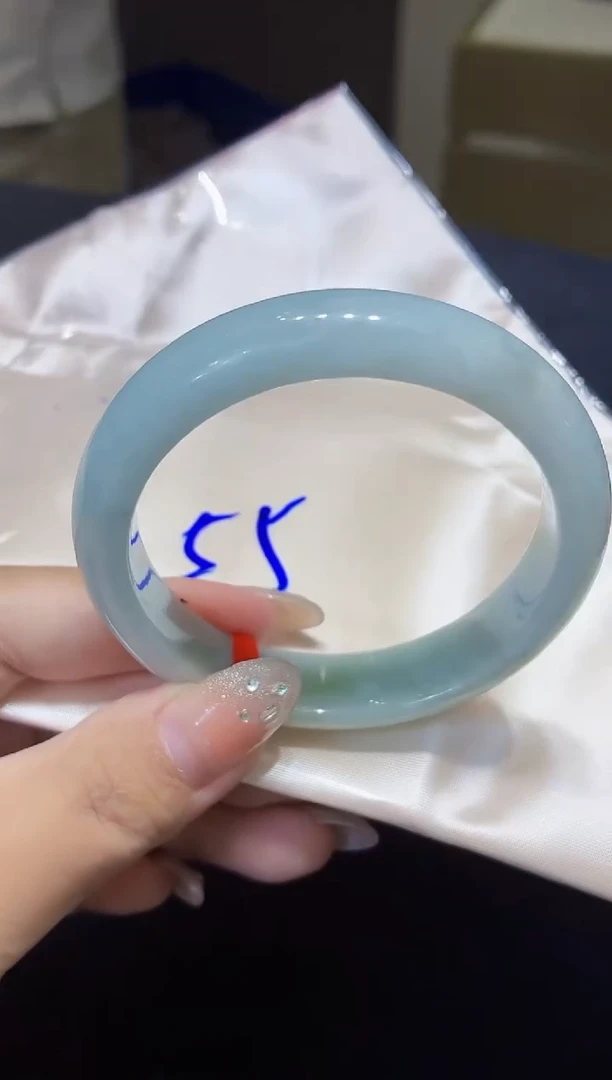 未镶嵌手镯翡翠翡翠手镯55