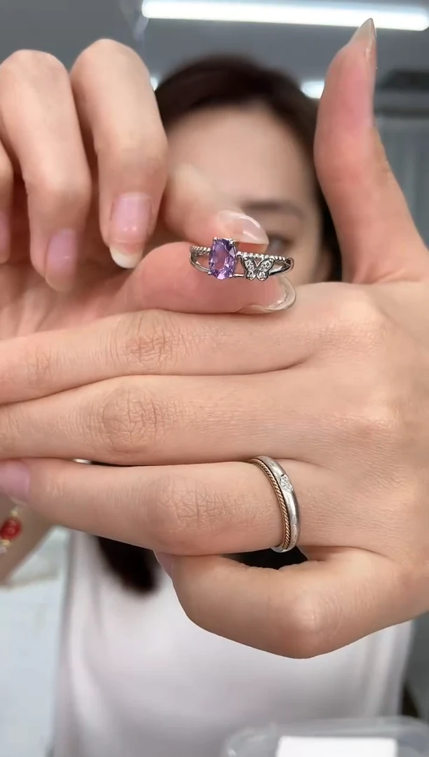 水晶戒指未镶嵌 天然珠宝多样性发其一