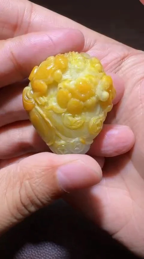 未镶嵌和田玉把件和田玉