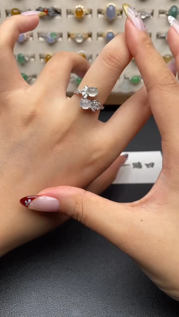 银S925镶嵌戒指翡翠一物一证一礼盒