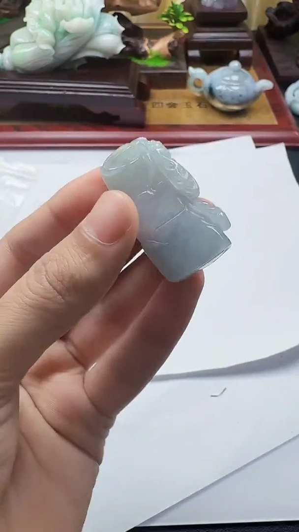 吊坠(不含链)未镶嵌翡翠1