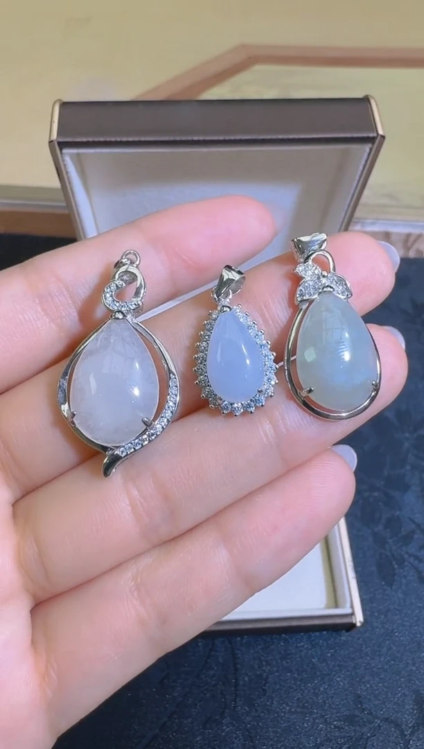 吊坠(不含链)未镶嵌翡翠翡翠吊坠