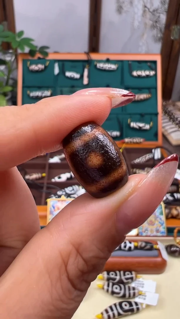 合金颈饰玛瑙/玉髓（覆膜）38.(微瑕)