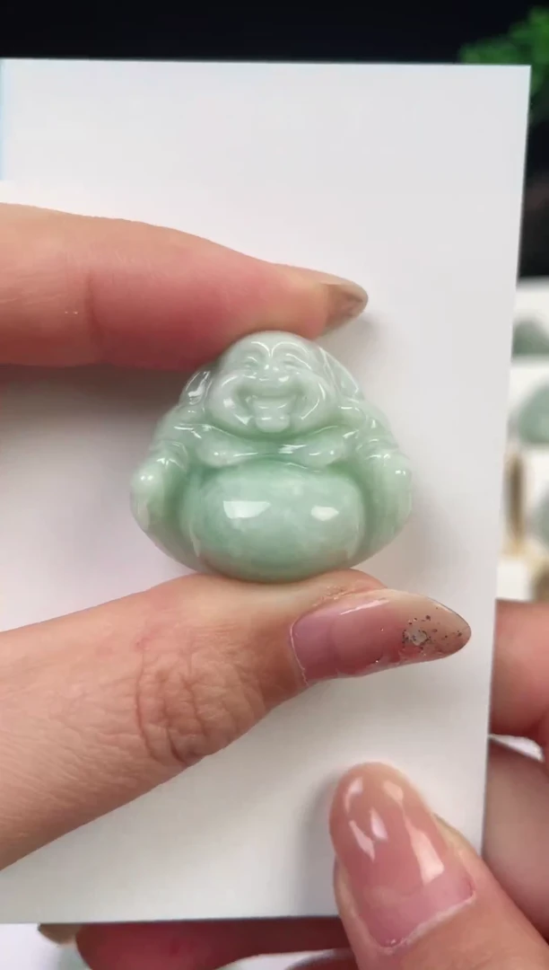 【闪购商品】翡翠颈饰未镶嵌佛公