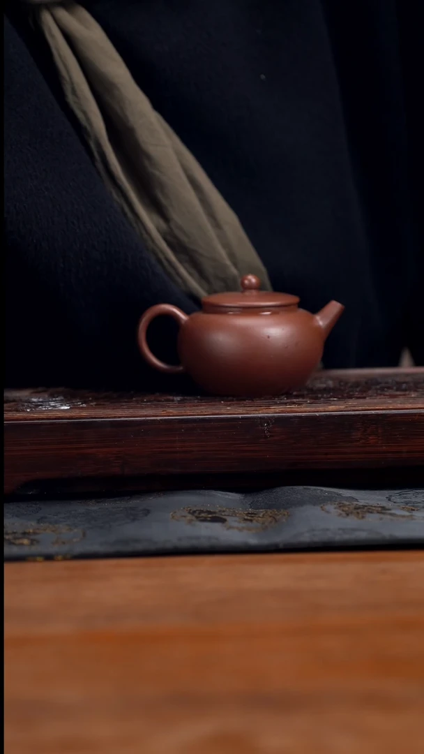 【闪购商品】紫砂茶壶160cc黄龙山原矿紫泥平盖莲子16