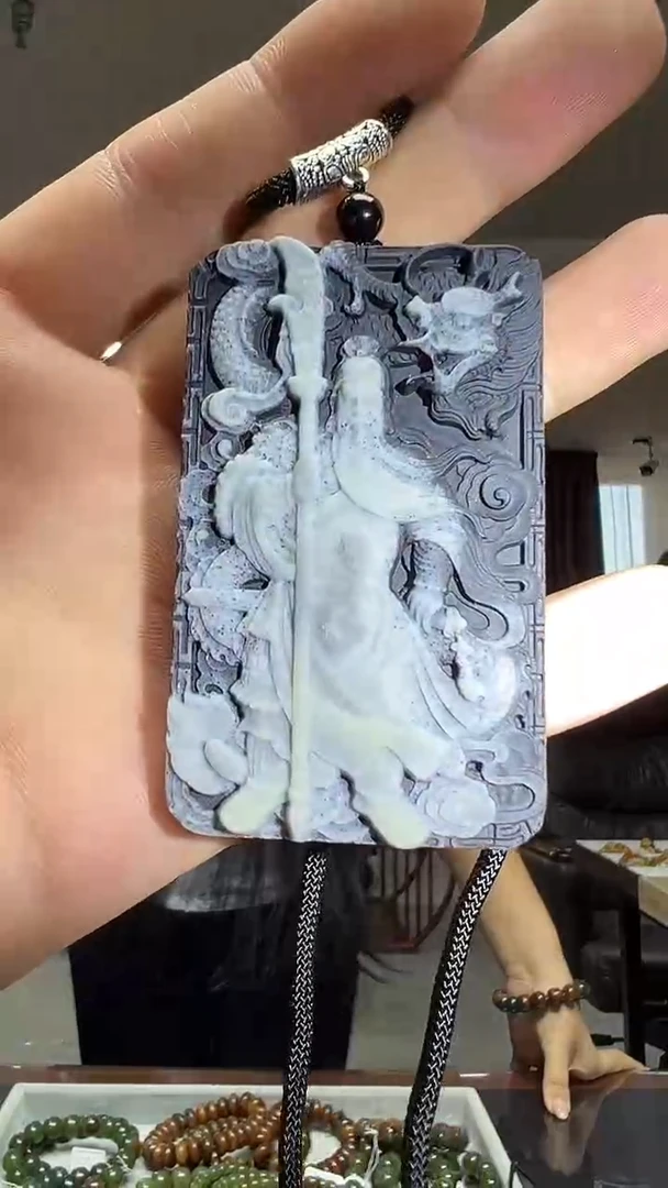未镶嵌蛇纹石玉挂件关公-多样性发货其中发一