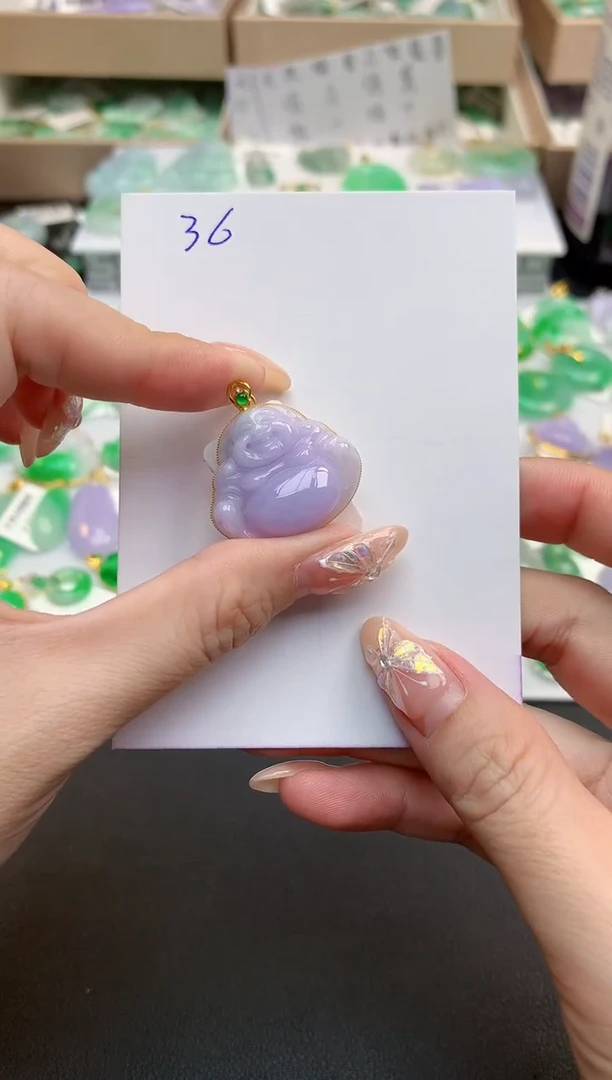 颈饰18K金镶嵌翡翠天然缅甸A货翡翠