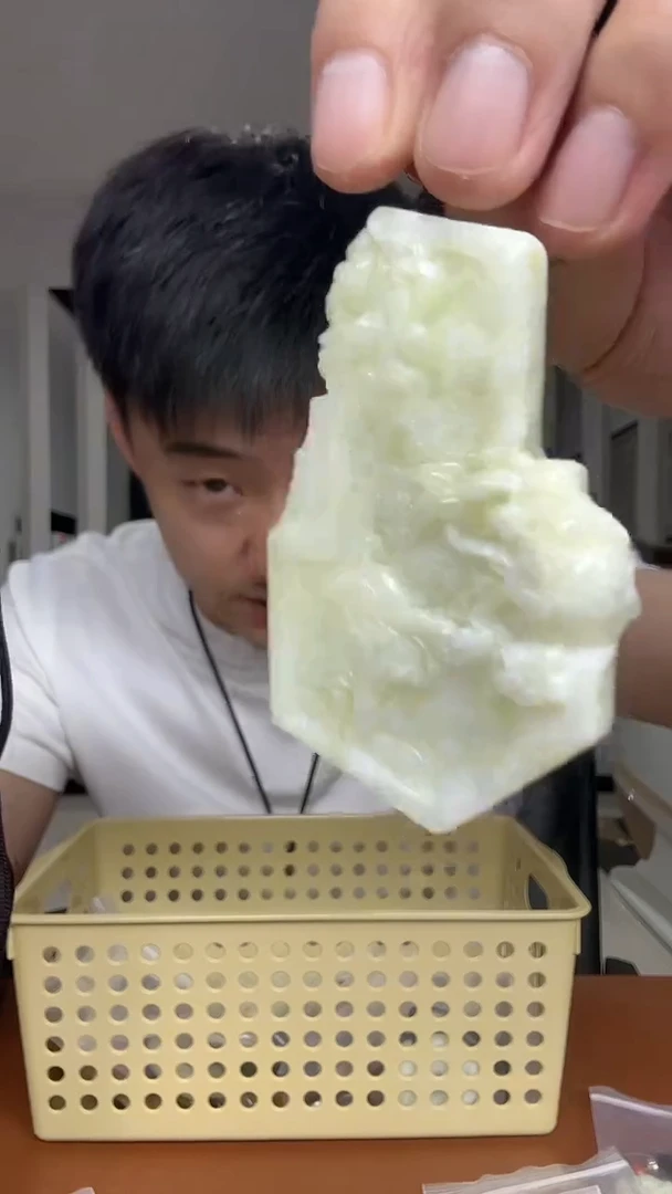 未镶嵌透闪石-蛇纹石玉其它多样性发货一件