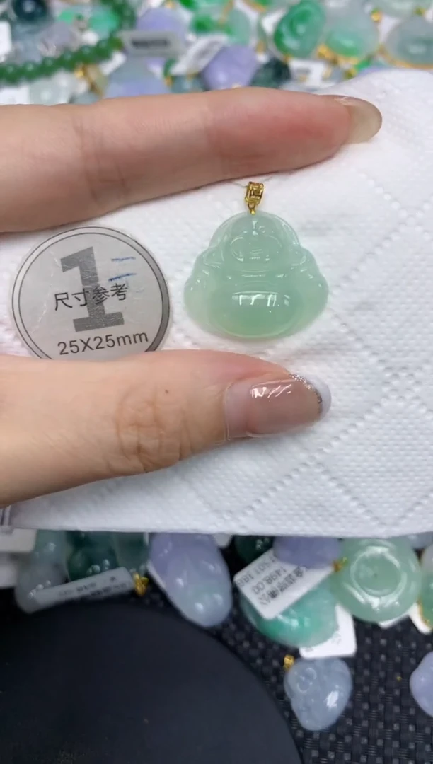 颈饰18K金镶嵌翡翠111111
