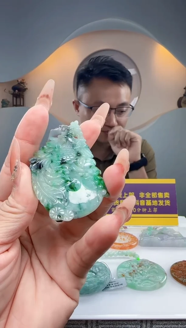 未镶嵌定制翡翠Q62699翡翠