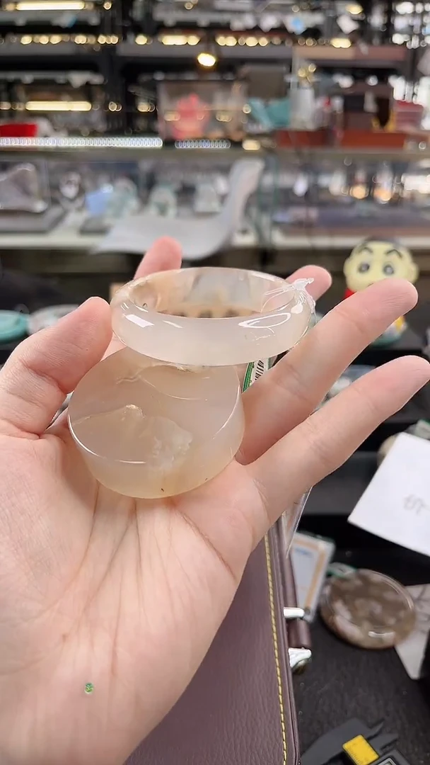 未镶嵌手镯石英质玉55圈口 （赠品镯心）3002