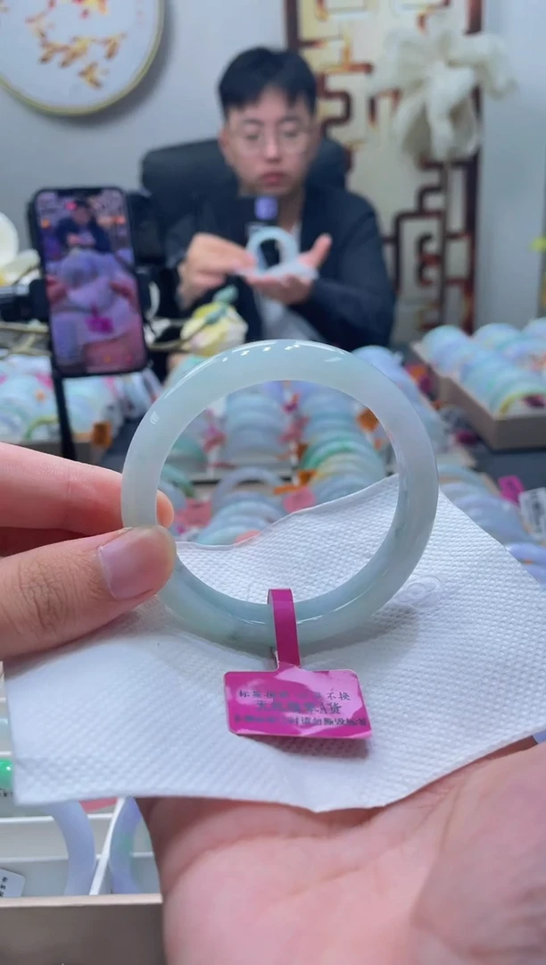 未镶嵌手镯翡翠217-58