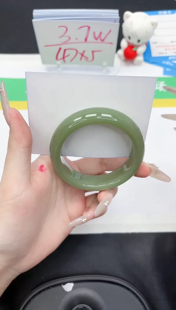 【闪购商品】石英质玉手镯未镶嵌315-55.1