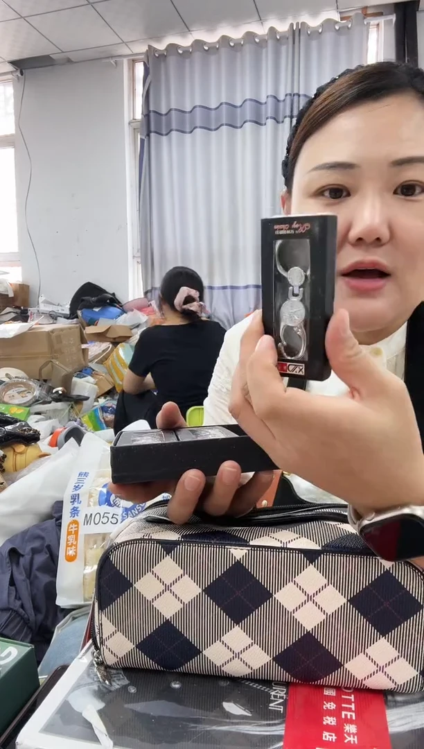 牦牛剖层皮革琪老板女包6号店超好看发图片款