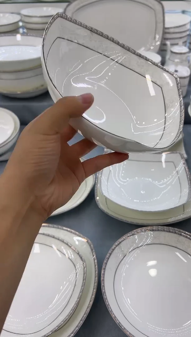 骨瓷玲珑8三角2个