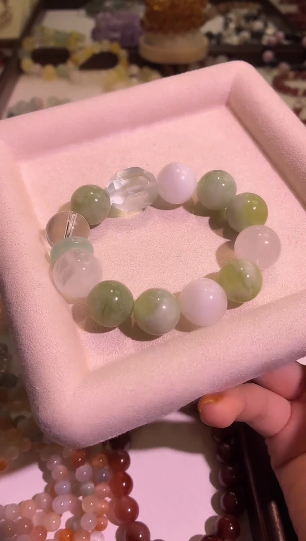 未镶嵌手串水晶4号绿色设计款