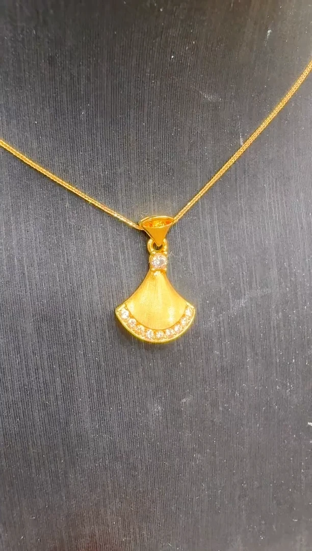 吊坠(不含链)18K金多样性团购发一件