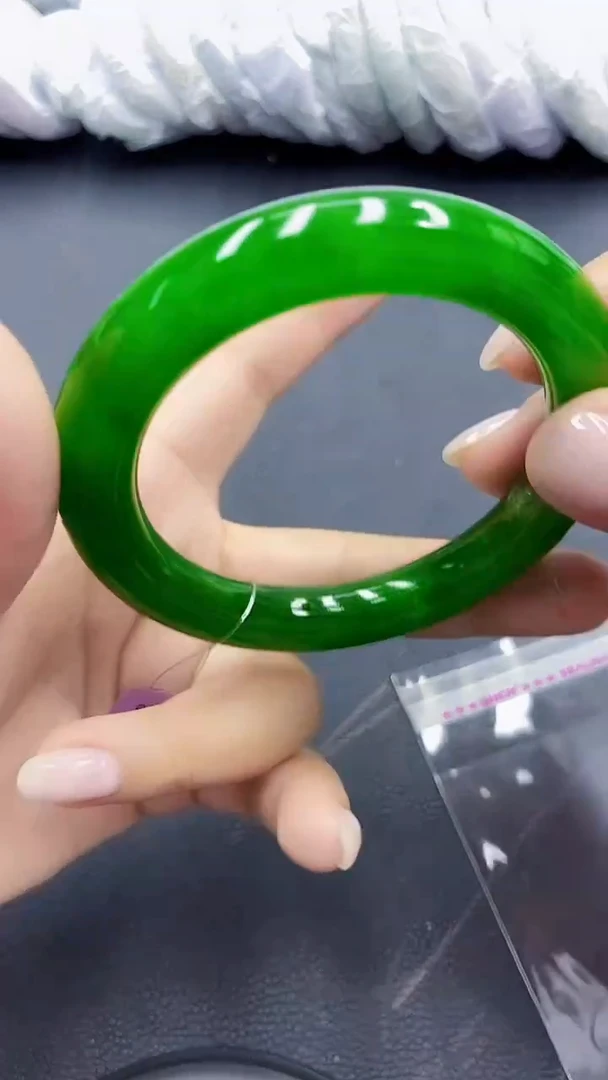 高冰透美人手镯 所见即所得136