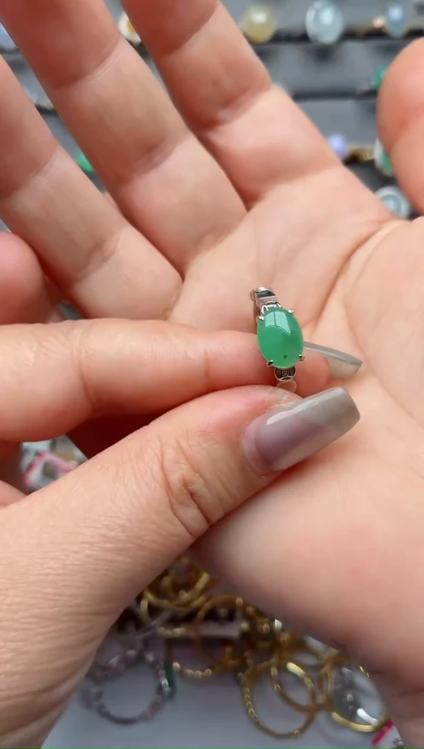 银S925镶嵌戒指翡翠.