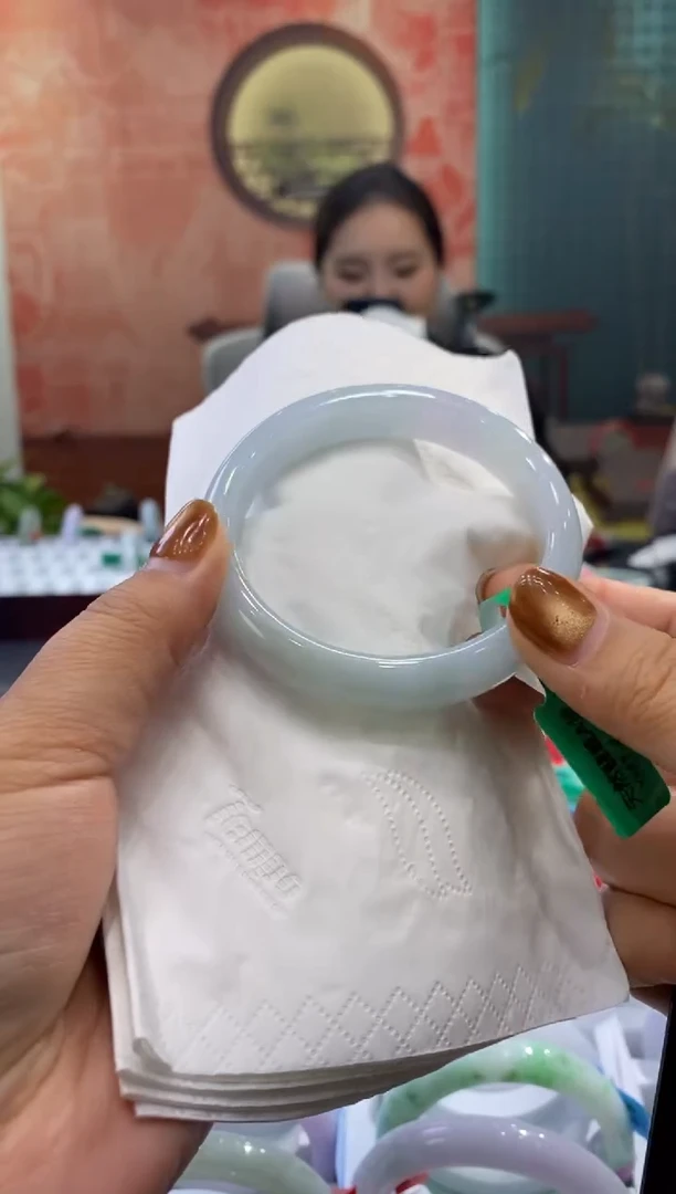 未镶嵌手镯翡翠多人00016573