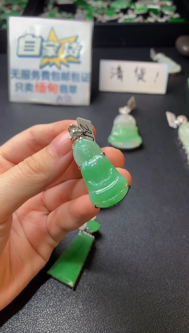 颈饰银S925镶嵌翡翠翡翠