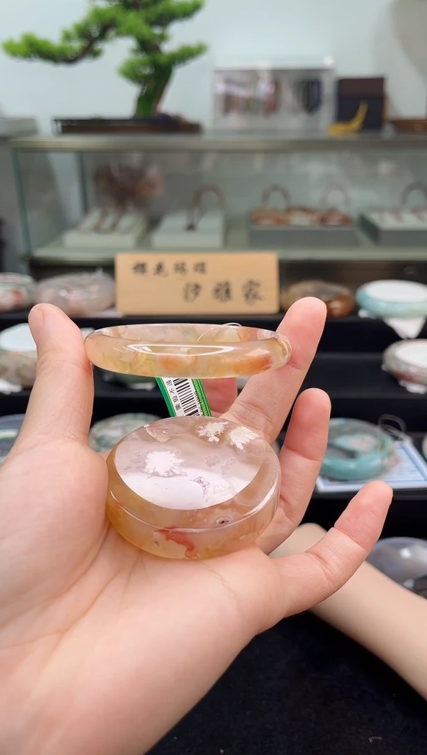 未镶嵌手镯石英质玉53圈口（赠品镯心）S961009