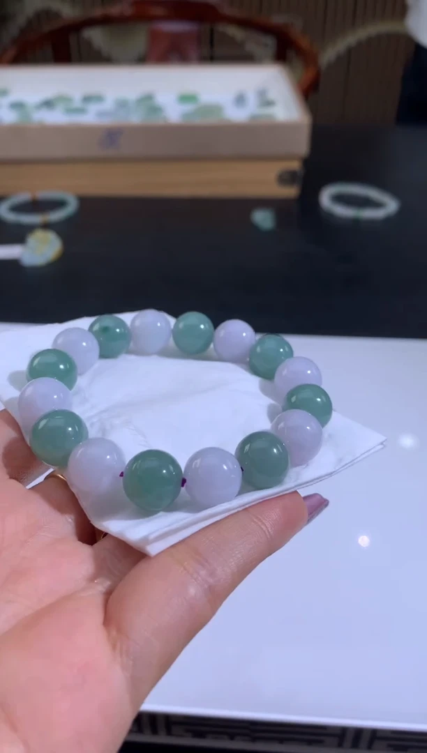 未镶嵌定制翡翠娜*儿翡翠