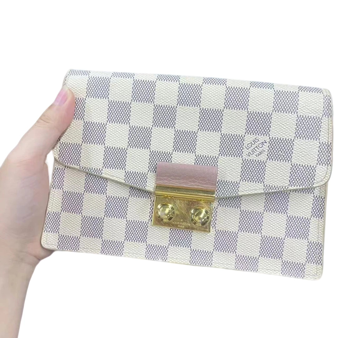 95新 LouisVuitton/路易威登 【总仓】白色棋盘链条包/BGK111430008
