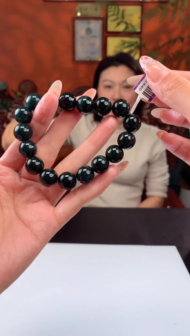 【闪购商品】定制翡翠未镶嵌挂件发货（拍一发一）