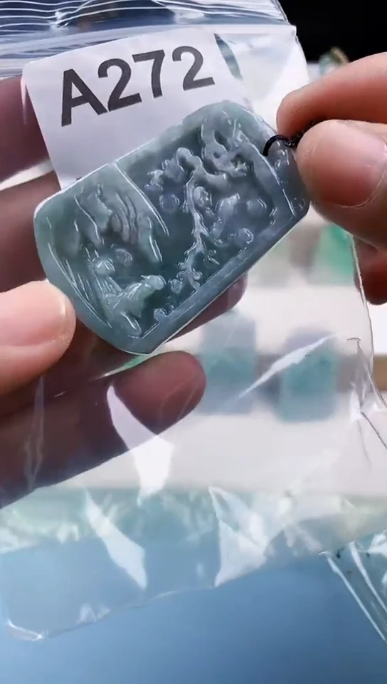 【闪购商品】翡翠颈饰未镶嵌天然翡翠吊坠挂件