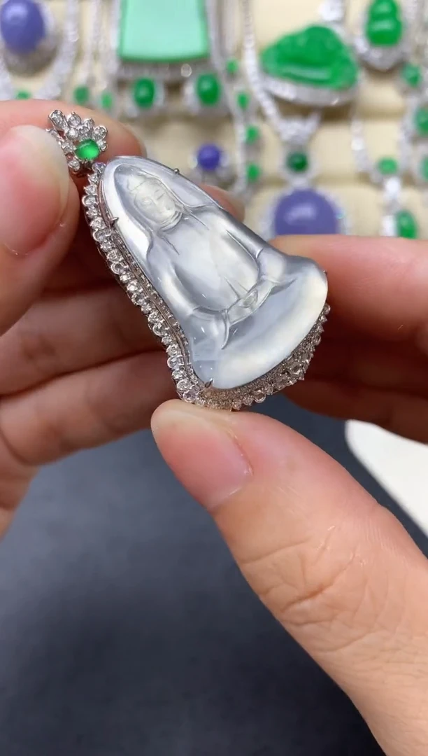 翡翠18K金镶嵌颈饰622-中国好珍宝