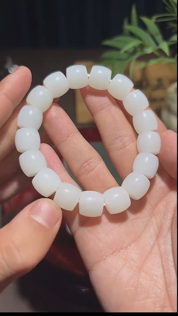 未镶嵌和田玉挂件和田玉老型珠手串07