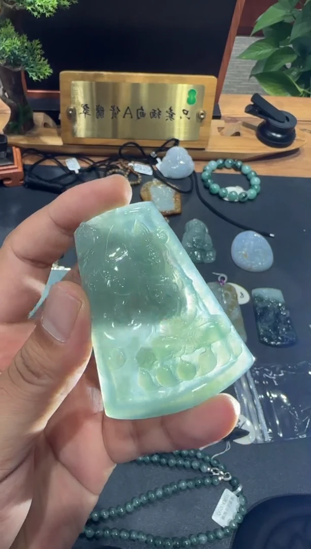未镶嵌挂件翡翠A货翡翠多样性孤品