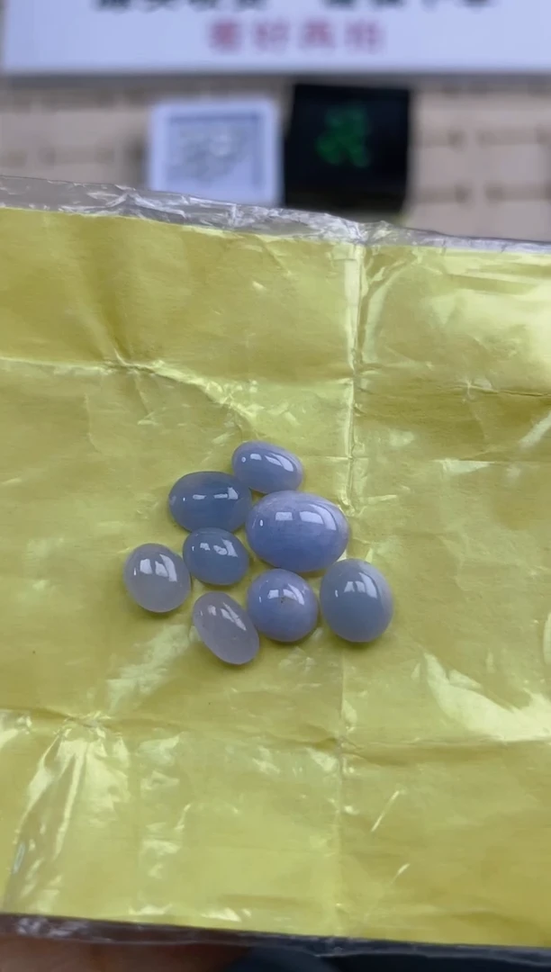 定制翡翠未镶嵌天然翡翠蛋面88