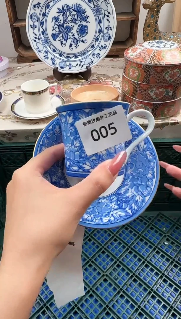 瓷片浏***水Z         005