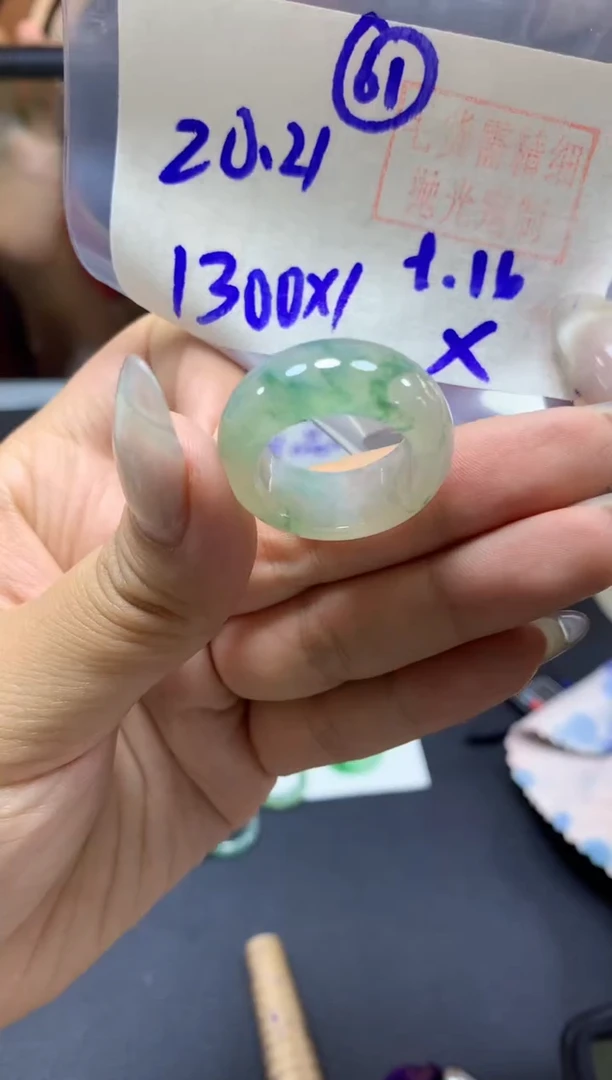 未镶嵌定制翡翠戒圈#1300元-毛货需精细抛光