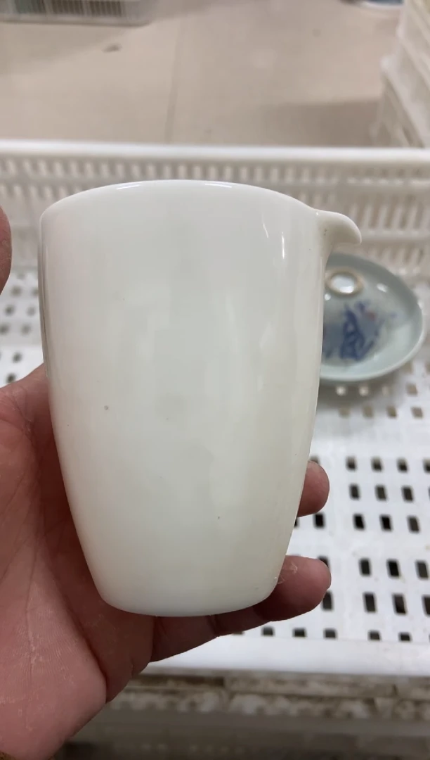 杯子陶无运费险有瑕疵的摄影的产品有使用过的痕迹有点脏介意勿拍