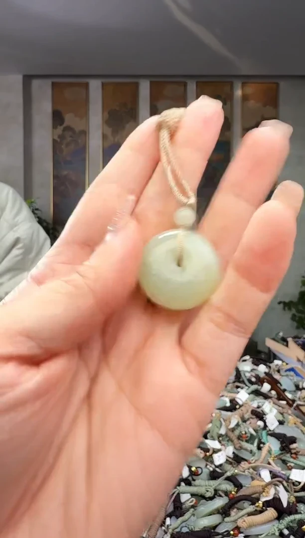 颈饰未镶嵌和田玉拍一发一多样性发货