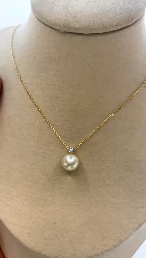 颈饰18K金镶嵌海水珍珠8-9