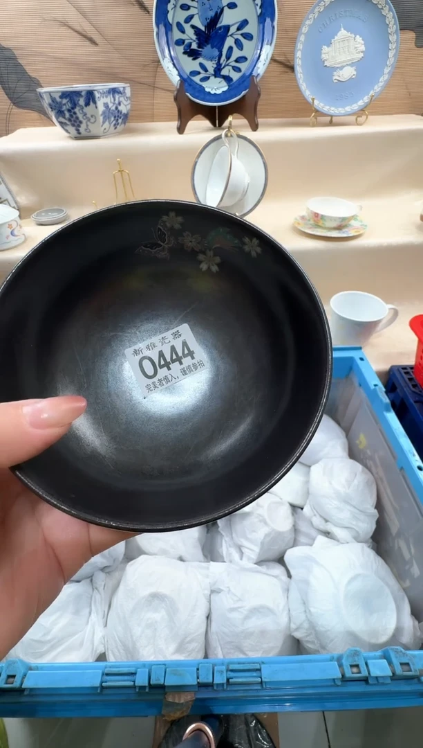 瓷片千**道          O444
