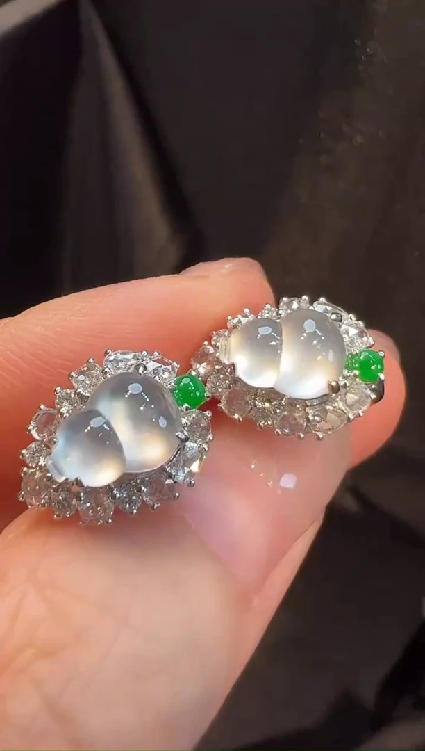 18K金镶嵌戒指翡翠L6耳包