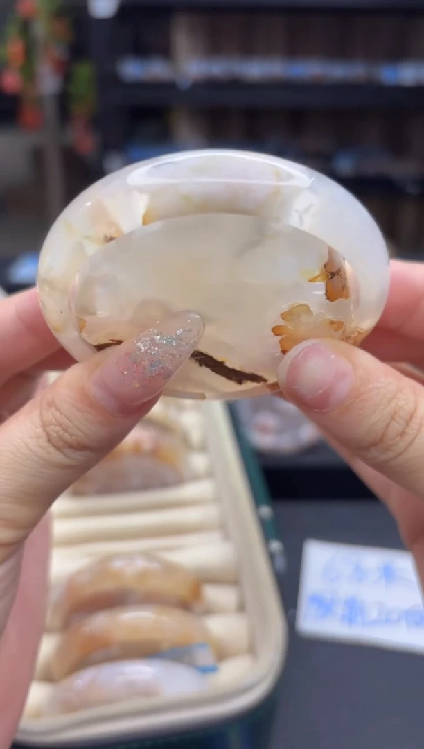 石英质玉手镯未镶嵌130(55圈赠送镯心)