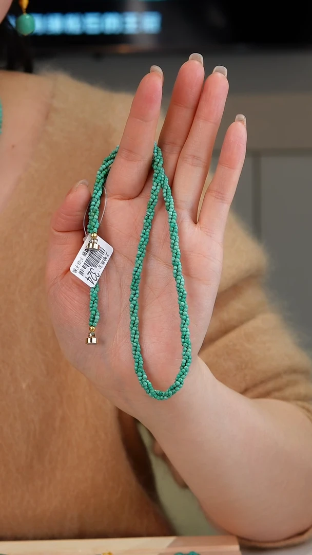 【闪购商品】绿松石项链合金多样性发货