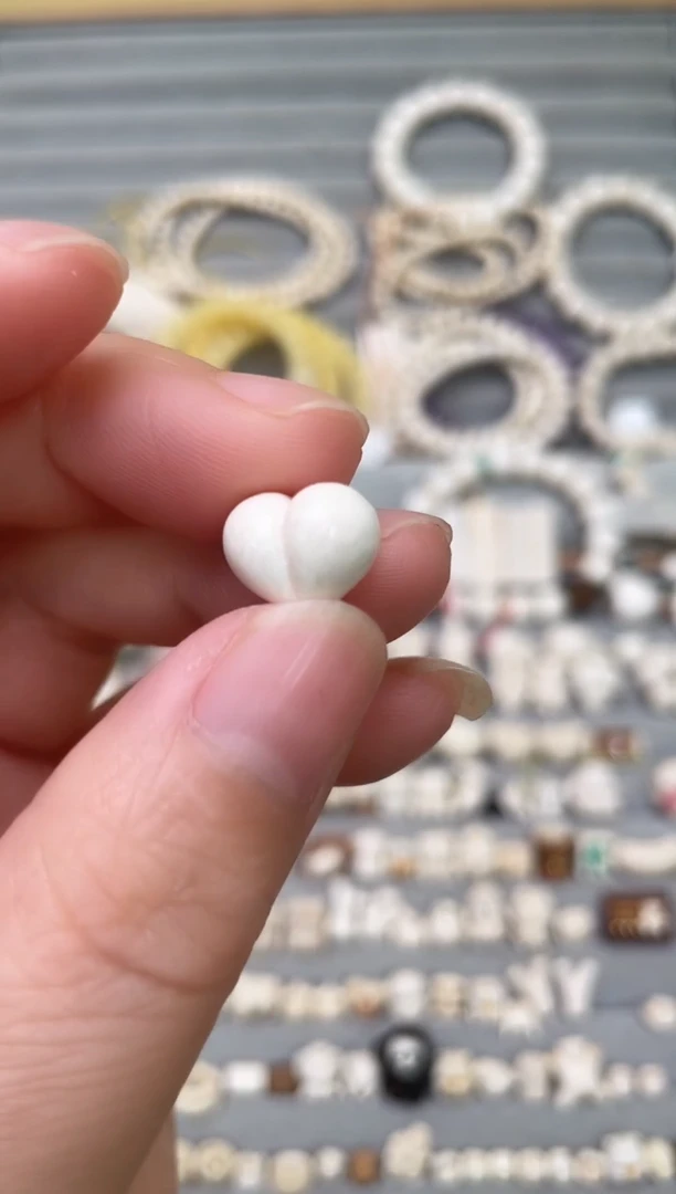 手串/手链/手镯猛犸象牙12光面屁桃