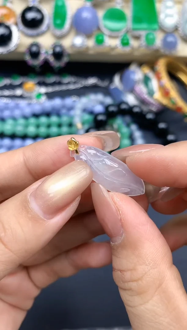 颈饰18K金镶嵌翡翠186-中国好珍宝