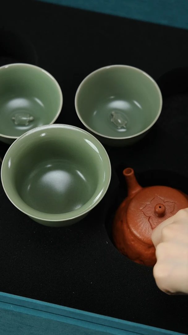 【闪购商品】紫砂茶壶冷黄金  平盖石瓢160cc+豆青套组
