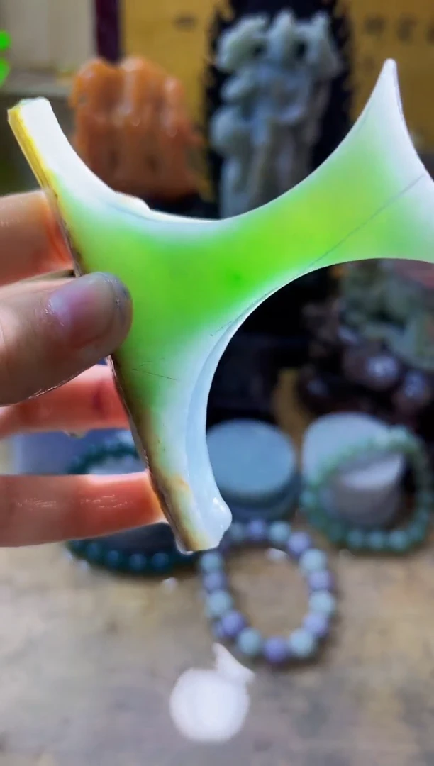 未镶嵌挂件翡翠A货小璀4686
