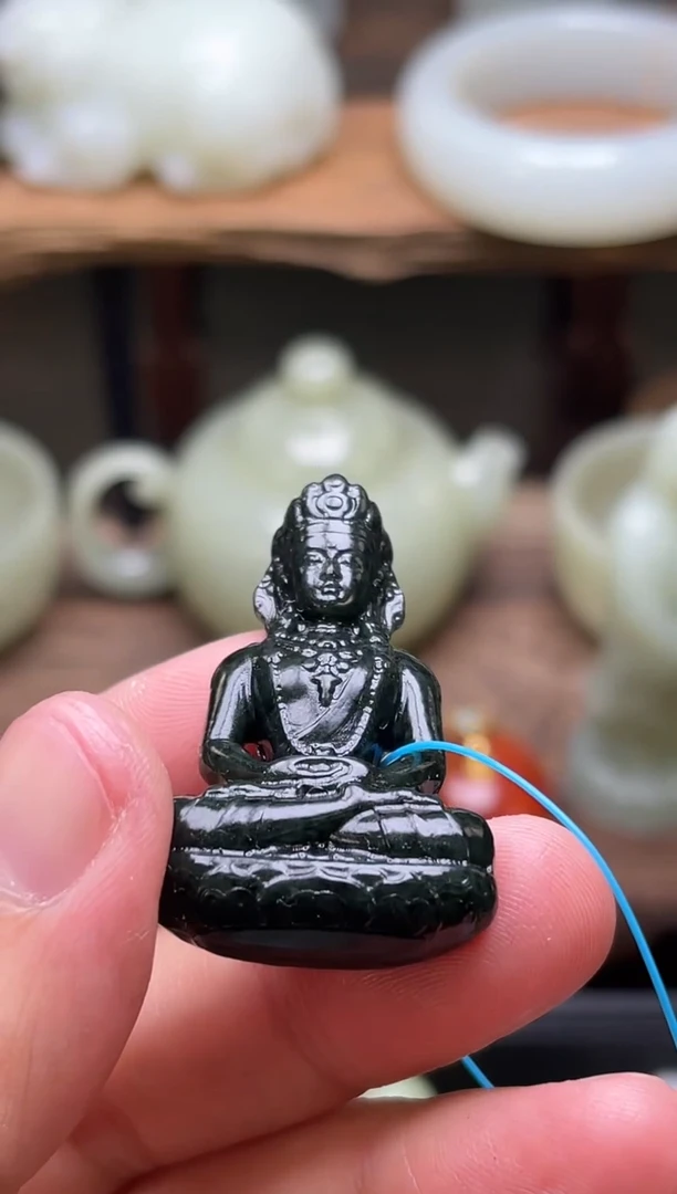 【闪购商品】和田玉吊坠未镶嵌青海黑青 观音 多样性发一