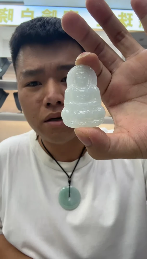未镶嵌挂件翡翠多样性天然翡翠A货正装观音