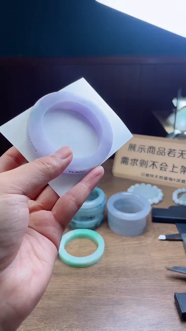 定制翡翠手镯未镶嵌定制